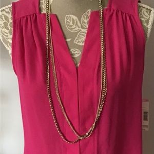Nwt sleeveless fushia button down